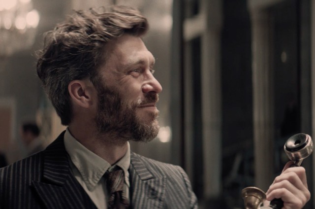 Mr. Jones Fotoğrafı