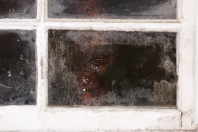 Lanetli Ev Fotoğrafı