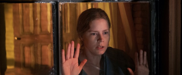 Penceredeki Kadın Fotoğrafı