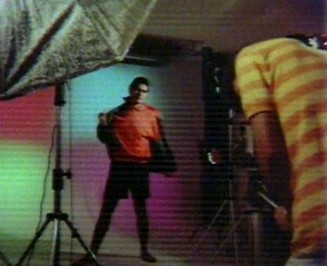 Yalnızlık Bir Şarkıdır fotoğrafı