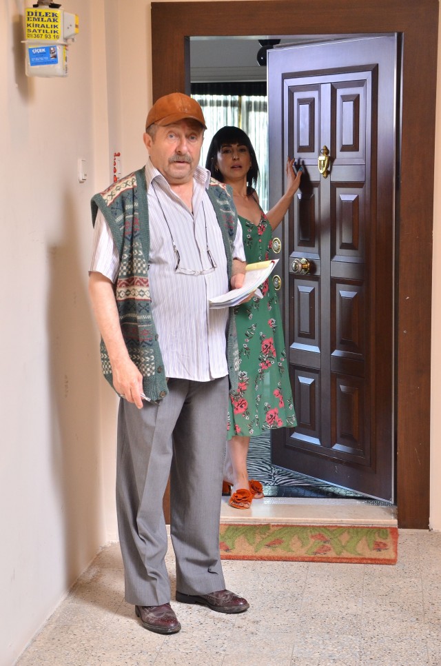 Sevgili Komşum Fotoğrafı