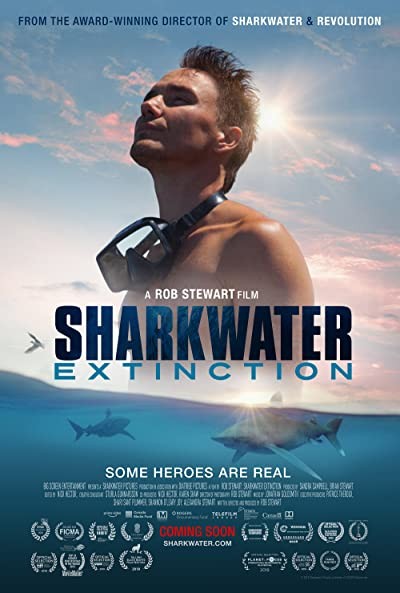 Sharkwater Extinction (2018) afişi