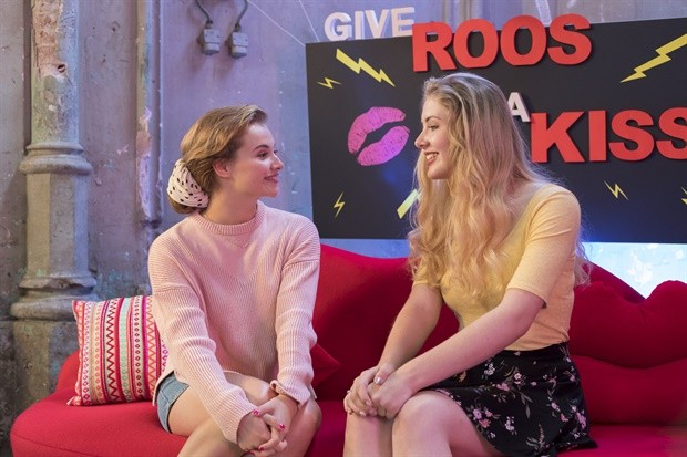 First Kiss Fotoğrafı