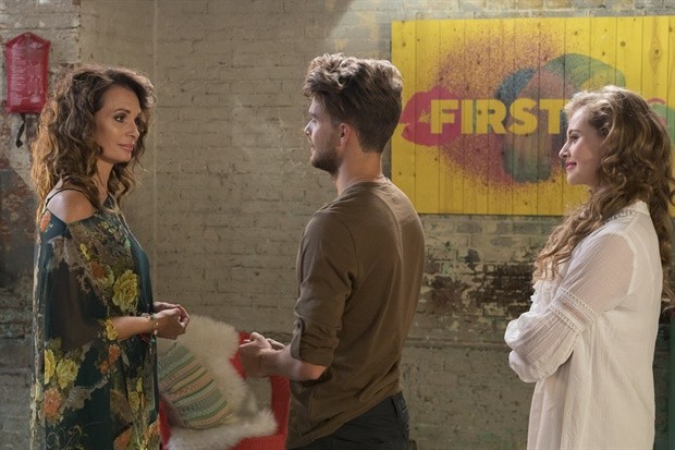 First Kiss fotoğrafı