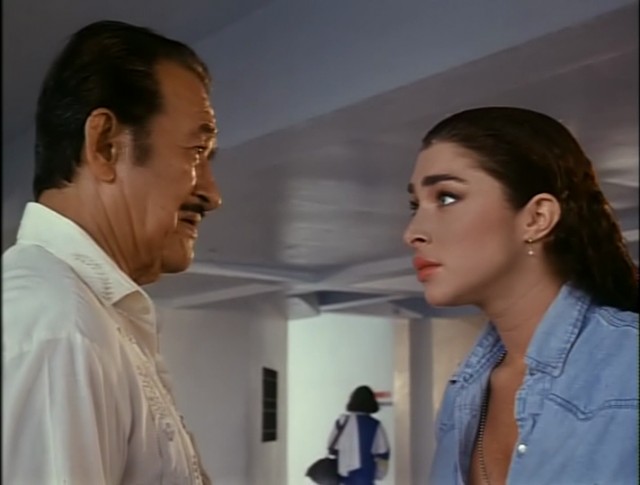 Dişi Yumruk fotoğrafı