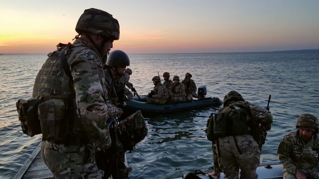 Heroes and Cowards Fotoğrafı