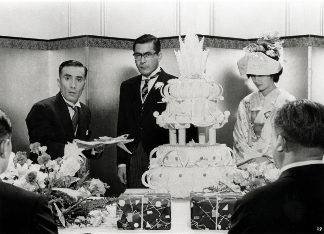 Ahmaklar Barış İçinde Uyuyor Fotoğrafı