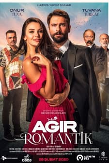 Ağır Romantik (2019) afişi