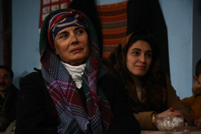 Deli Deli Olma Fotoğrafı