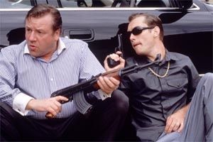 Love, Honour and Obey fotoğrafı