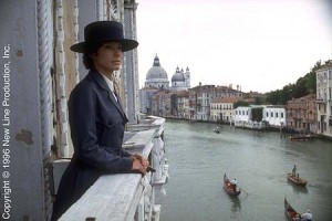 Aşkta Ve Savaşta Fotoğrafı