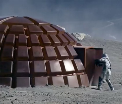 Raised by Wolves Fotoğrafı