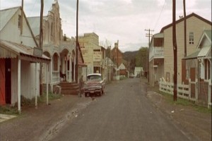 The Cars That Ate Paris fotoğrafı