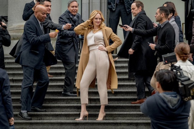 Love, Guaranteed fotoğrafı