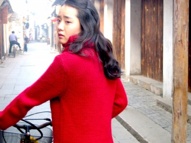 Masum Adımlar Fotoğrafı