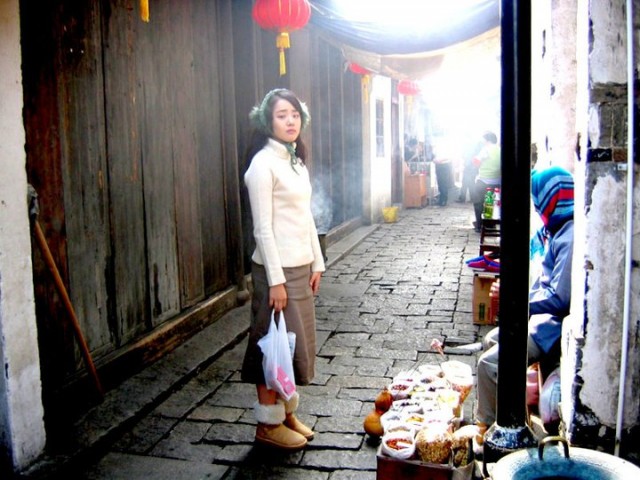 Masum Adımlar Fotoğrafı