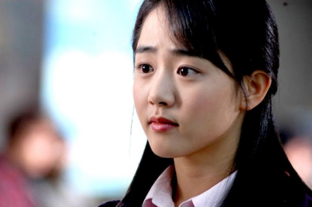 Masum Adımlar Fotoğrafı