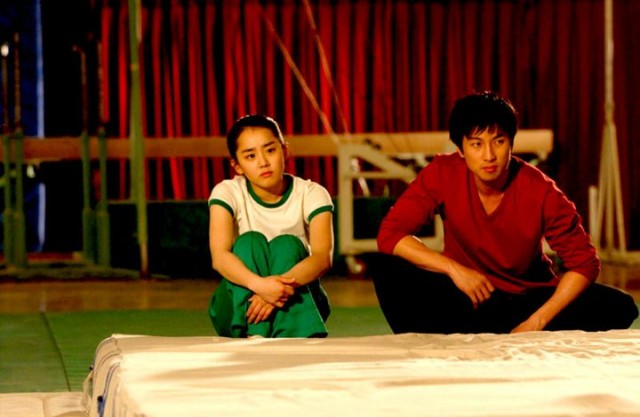 Masum Adımlar Fotoğrafı