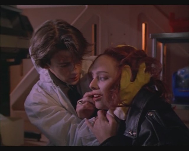 Yaşayan ölülerin Dönüşü 3 Fotoğrafı