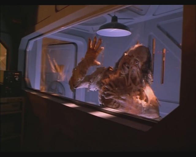 Yaşayan ölülerin Dönüşü 3 Fotoğrafı