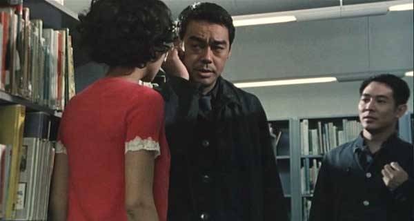 Kara Maske Fotoğrafı