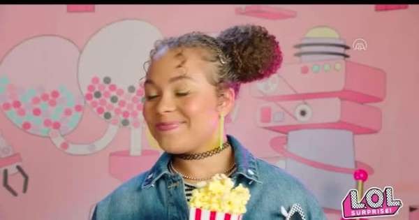 L.O.L. Sürpriz! Beyazperdede fotoğrafı