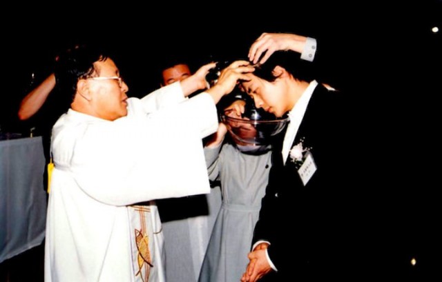 Love So Divine fotoğrafı