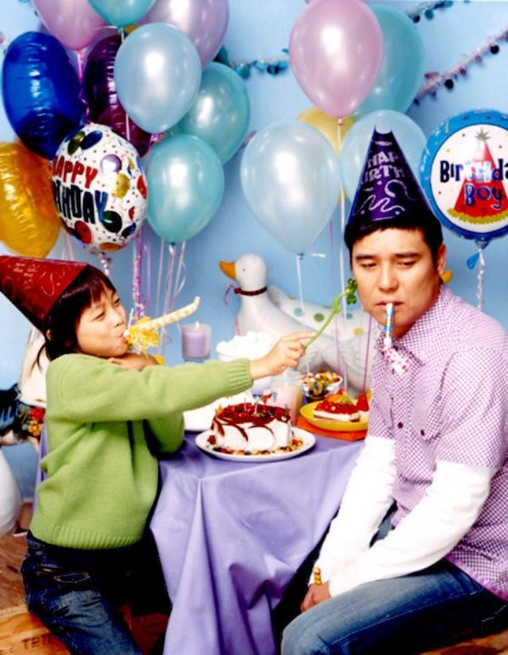 Cracked Eggs And Noodles Fotoğrafı