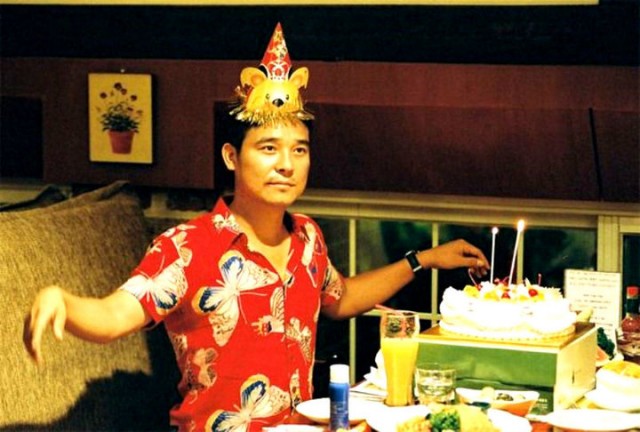 Cracked Eggs And Noodles Fotoğrafı