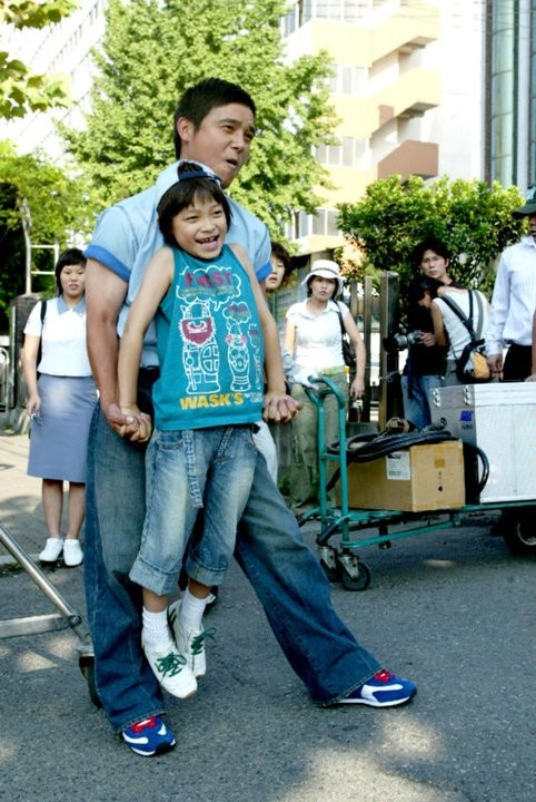 Cracked Eggs And Noodles Fotoğrafı