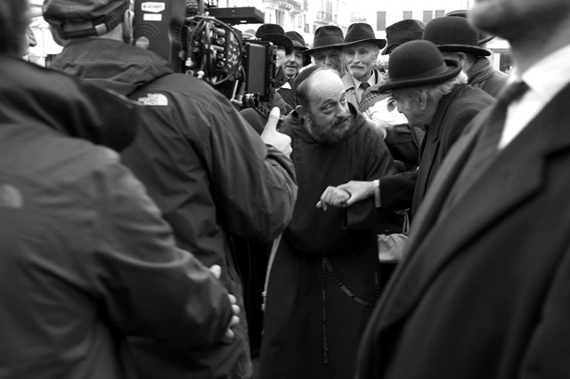 Sulle mie spalle fotoğrafı