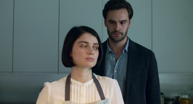 Gözlerinin Ardında Fotoğrafı