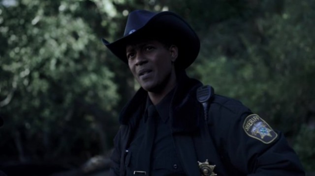 Resident Alien fotoğrafı