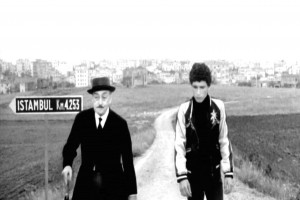 Şahinler ve Serçeler Fotoğrafı