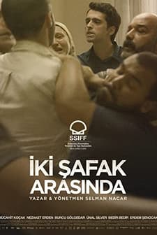 İki Şafak Arasında (2021) afişi