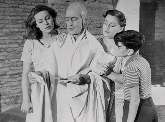 Toto Ev Arıyor Fotoğrafı