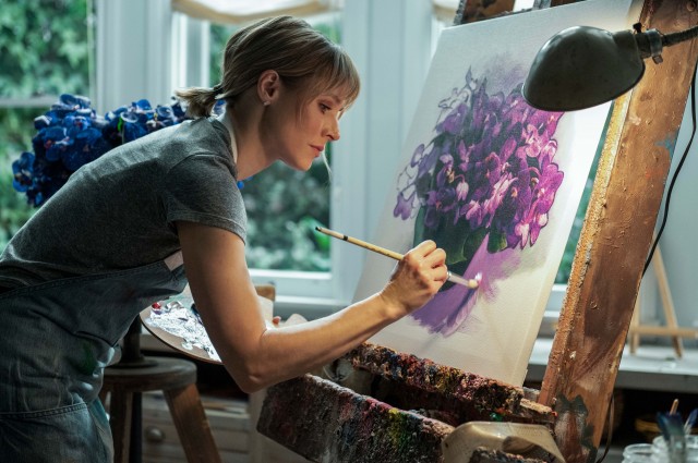 The Woman in the House Across the Street from the Girl in the Window Fotoğrafı