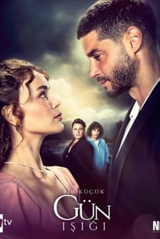 Bir Küçük Gün Işığı (2022) afişi