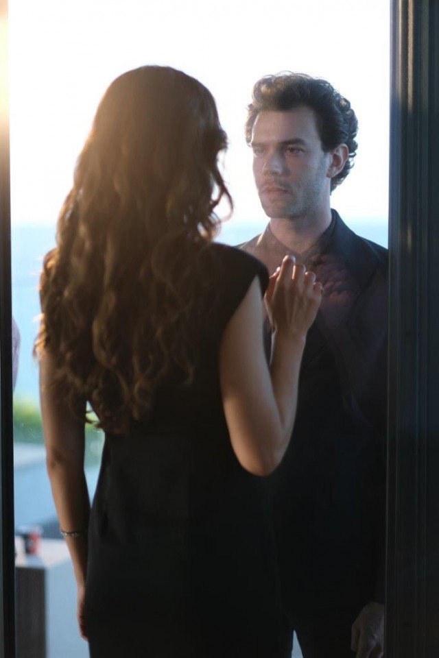 Altın Kafes (2023) afişi