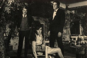 Kırbaç Altında fotoğrafı