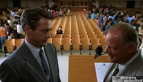 Charlie İş Başında Fotoğrafı