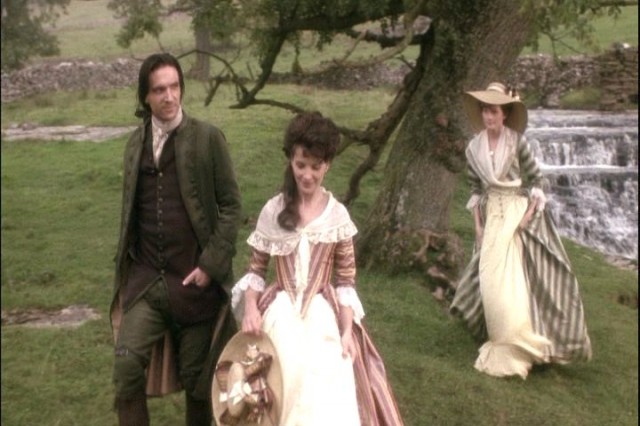 Uğultulu Tepeler Fotoğrafı