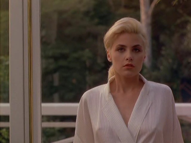 Two Moon Junction Fotoğrafı