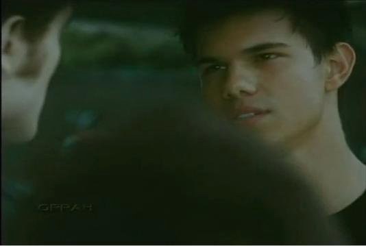 Alacakaranlık Efsanesi: Tutulma Fotoğrafı