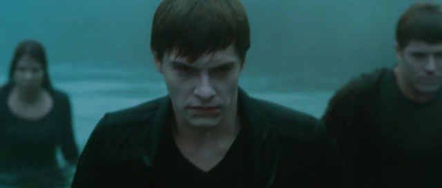 Alacakaranlık Efsanesi: Tutulma Fotoğrafı