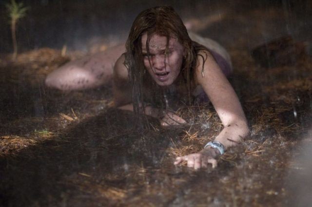 Soldaki Son Ev fotoğrafı