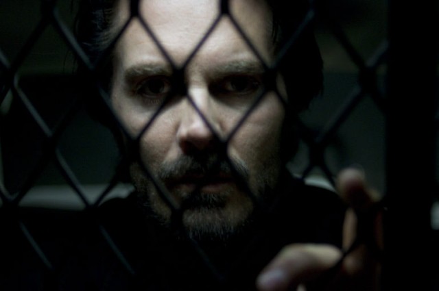 Soldaki Son Ev Fotoğrafı