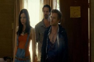 Soldaki Son Ev Fotoğrafı