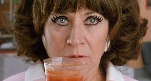 Sinir Krizinin Eşiğindeki Kadınlar Fotoğrafı