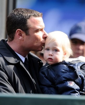 Ajan Salt Fotoğrafı